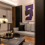 Daire Veria Suite Karaferye