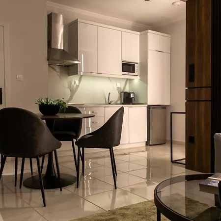 Veria Suite *