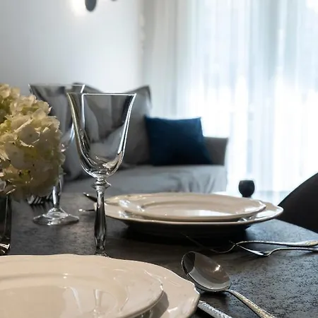 Veria Suite *